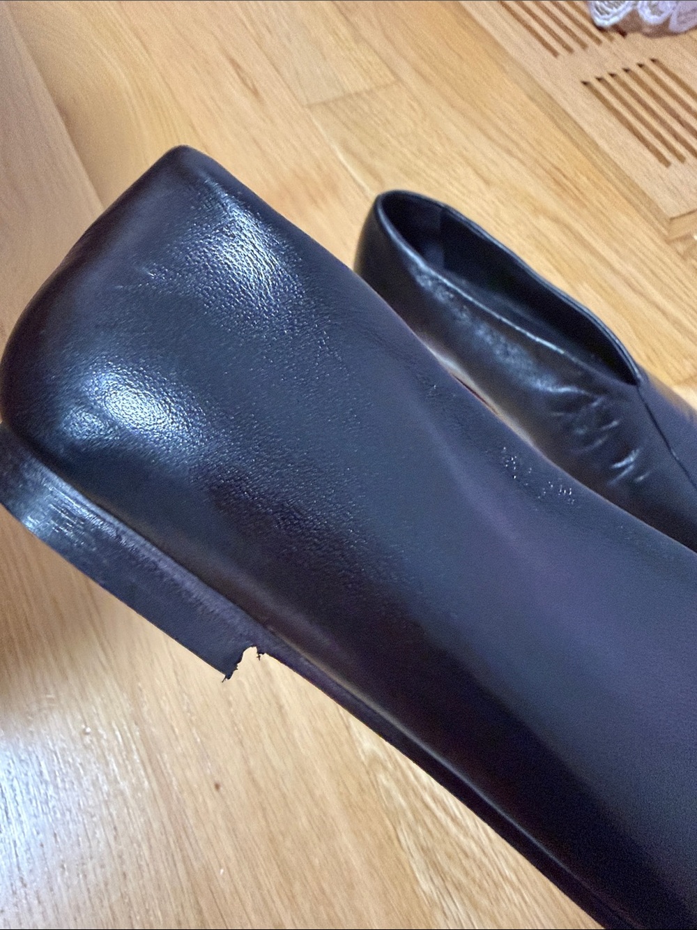 Fabrizio Chino Black Leather Slip-On Women's Flats.Made in Italy. - Picture 4 of 8